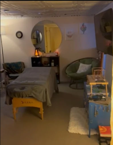Welcome to my cozy treatment space in Atwood — a calm, healing environment where your session is always personalized, peaceful, and intentional.